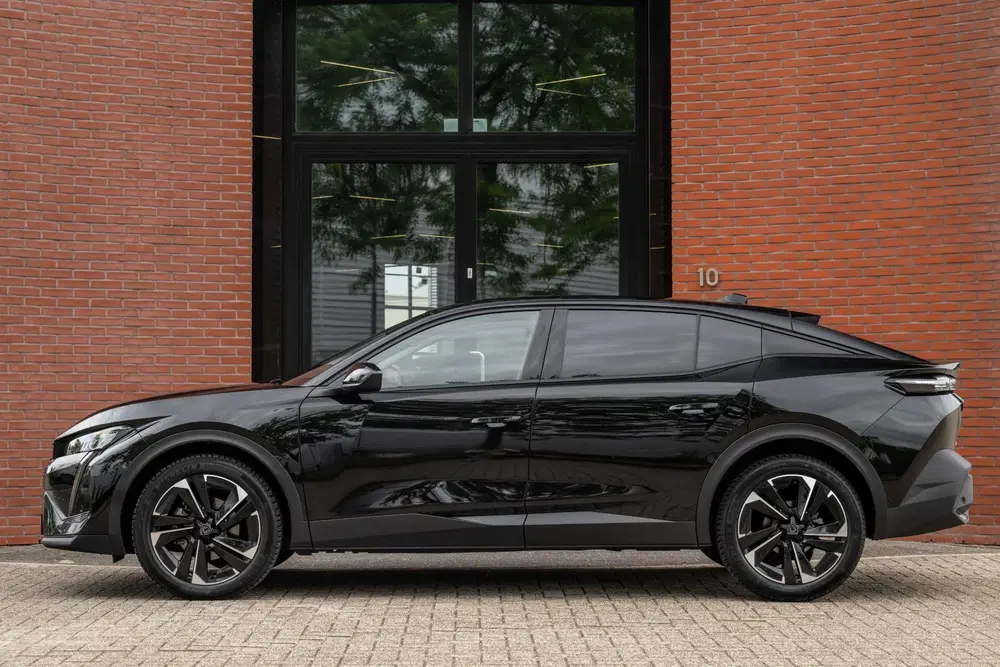 Peugeot 408 1.2 PureTech Allure Pack 130 EAT8 Camera O uit 2023, foto 7