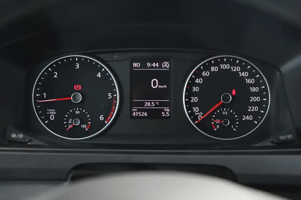 Volkswagen Transporter Kombi 2.0 TDI L1H1 Comfortline 102PK uit 2019, foto 12
