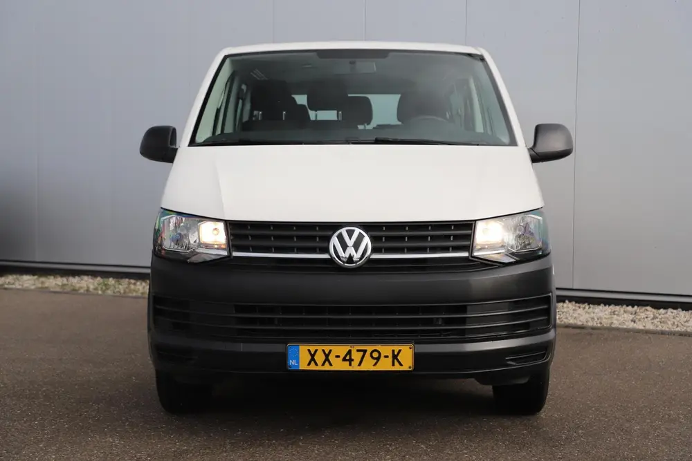 Volkswagen Transporter Kombi 2.0 TDI L1H1 Comfortline 102PK uit 2019, foto 2