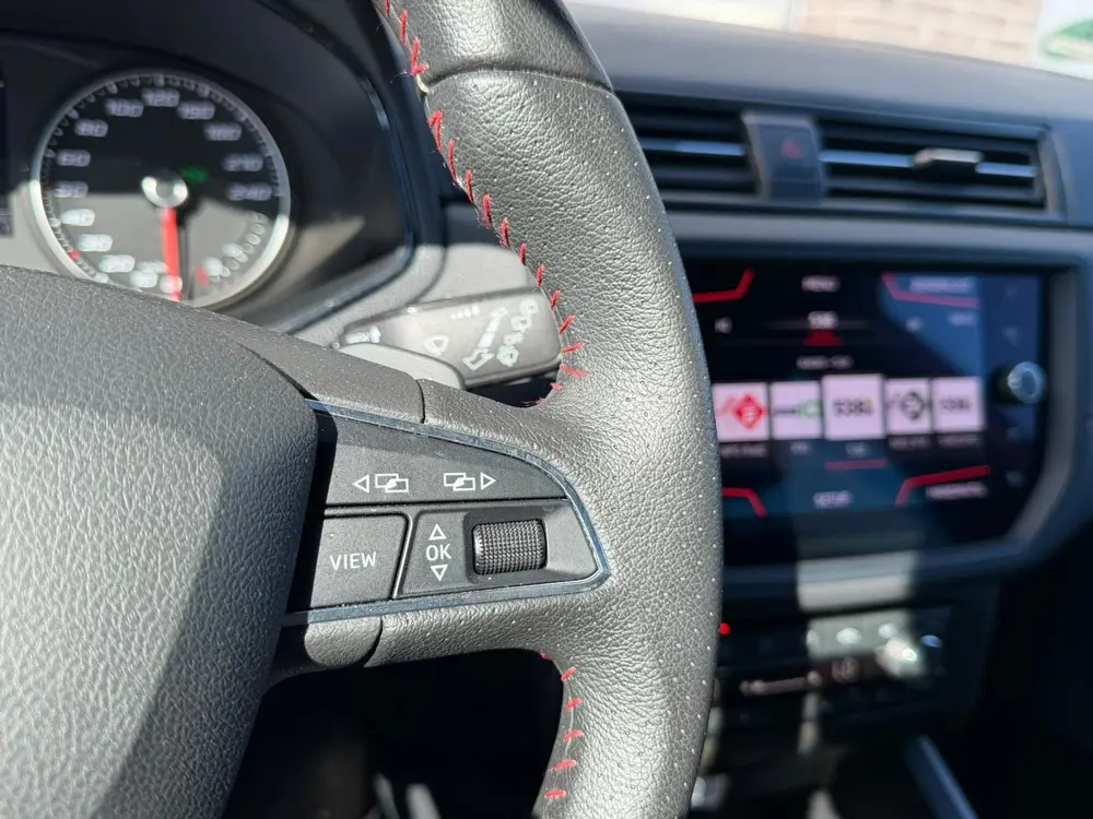 SEAT Arona 1.0 TSI Xcellence Business Intense uit 2019, foto 14