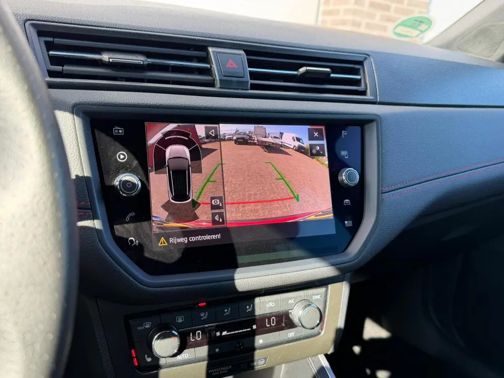 SEAT Arona 1.0 TSI Xcellence Business Intense uit 2019, foto 17