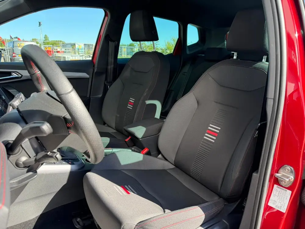 SEAT Arona 1.0 TSI Xcellence Business Intense uit 2019, foto 7