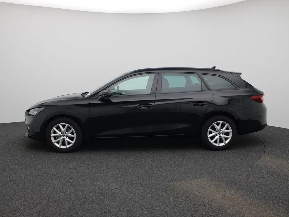 SEAT Leon 1.5 TSI Style Business Intense uit 2022, foto 4