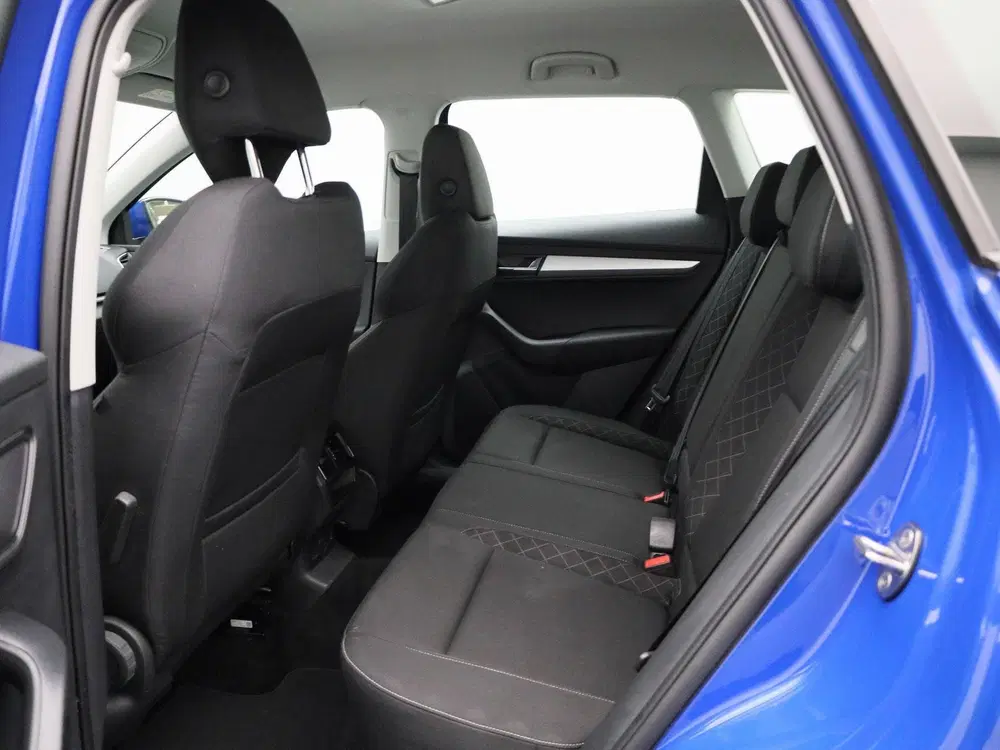 Skoda Karoq 1.0 TSI Business Edition uit 2021, foto 10