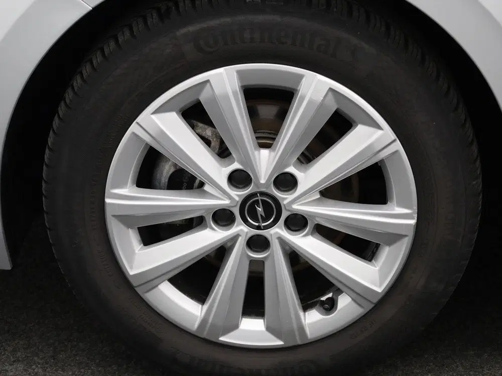 Opel Astra 1.2 Turbo uit 2023, foto 12