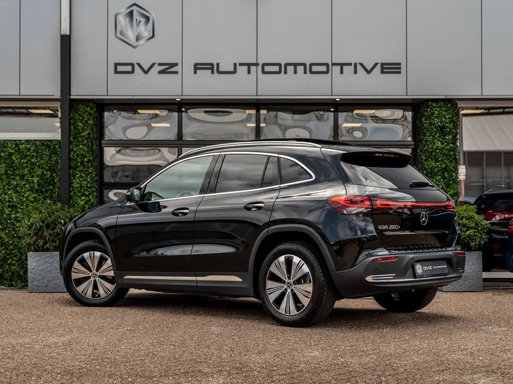 Mercedes-Benz EQA 250+ Luxury Line 71 kWh uit 2022, foto 9