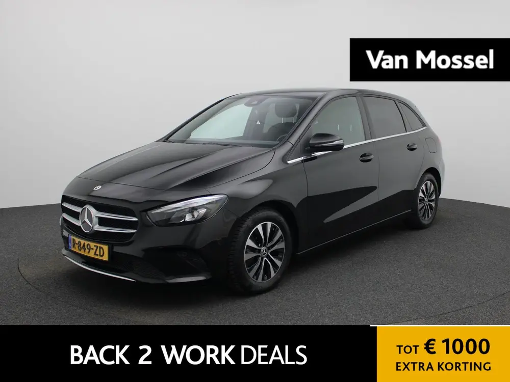 Mercedes-Benz B-Klasse 180 Business Line uit 2023