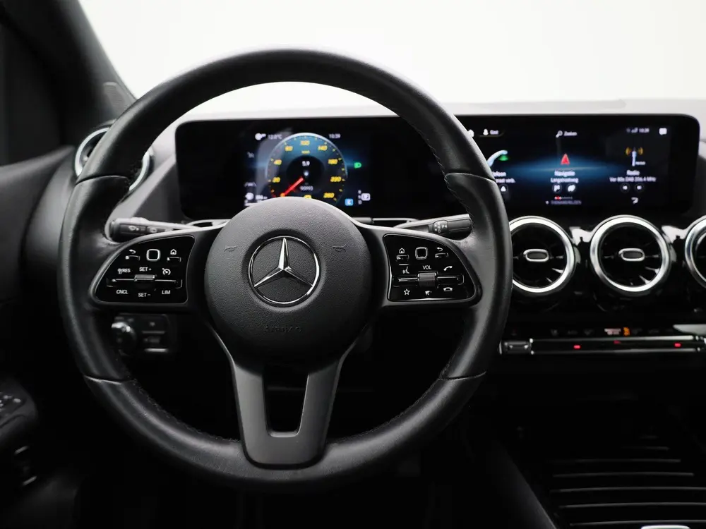 Mercedes-Benz B-Klasse 180 Business Line uit 2023, foto 7