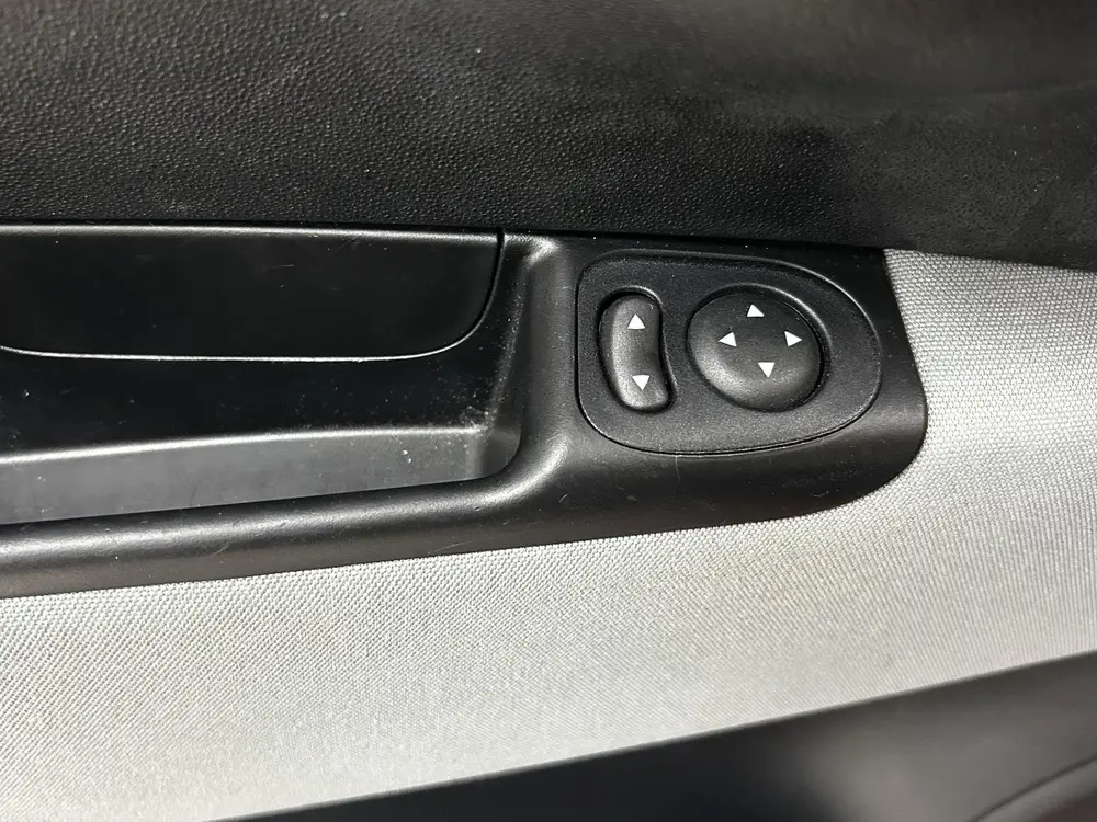 Fiat 500 1.2 Young NAVIGATIE | LICHTMETALEN VELGEN uit 2019, foto 16
