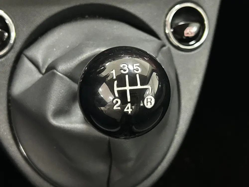 Fiat 500 1.2 Young NAVIGATIE | LICHTMETALEN VELGEN uit 2019, foto 19