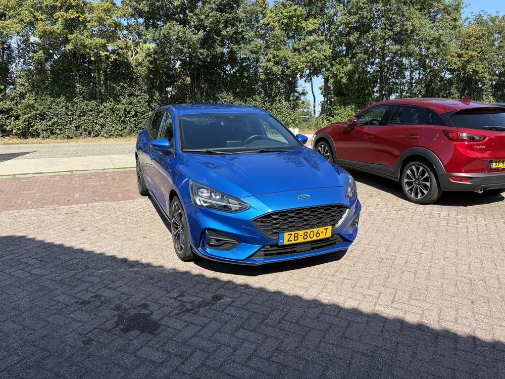 Ford Focus 1.5 EcoBoost ST Line Business 181PK TREKHAAK B&O uit 2019