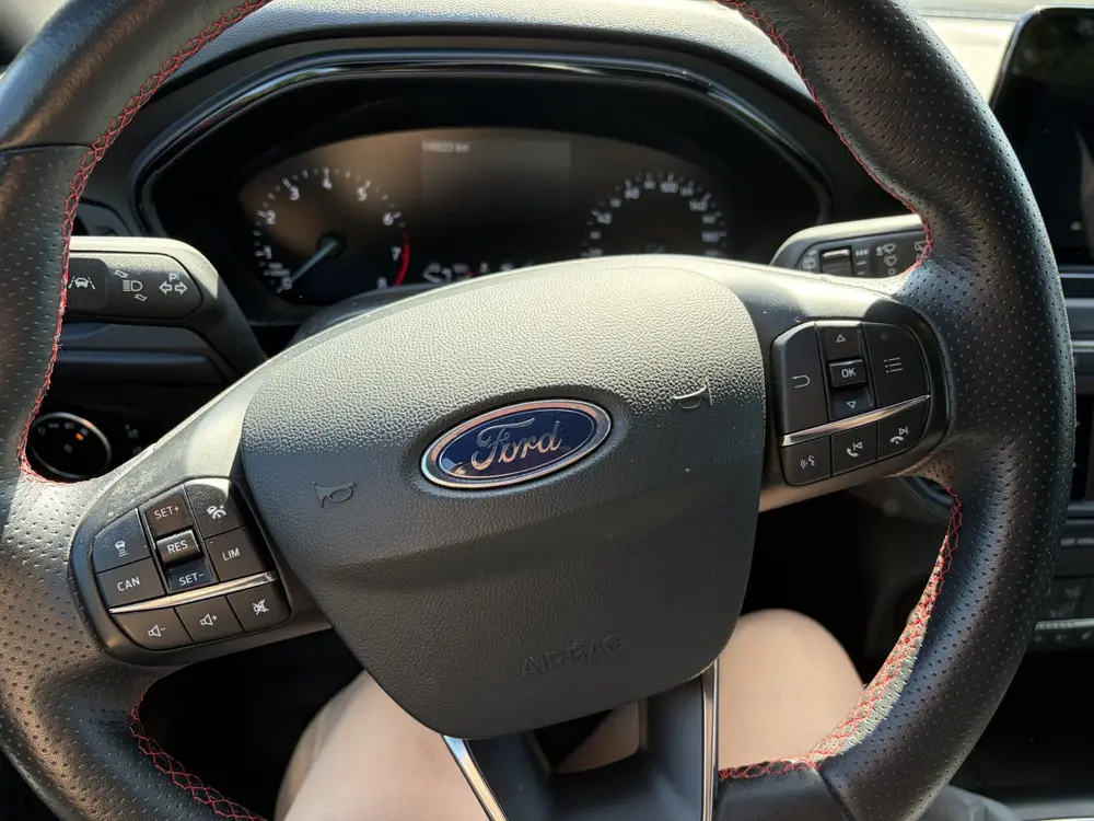 Ford Focus 1.5 EcoBoost ST Line Business 181PK TREKHAAK B&O uit 2019, foto 12