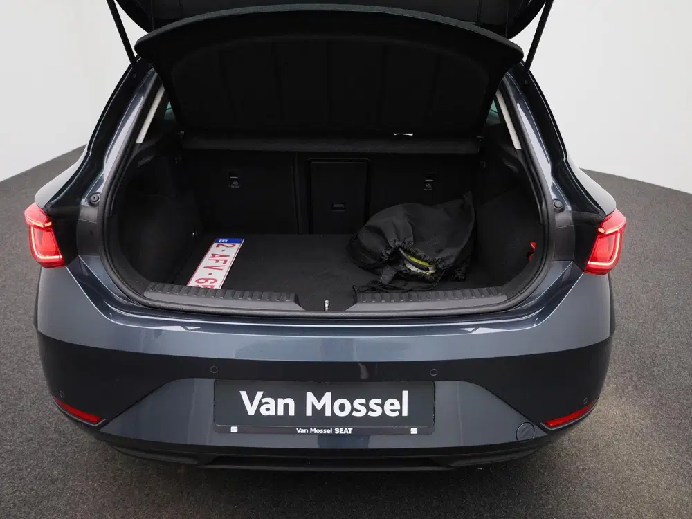 SEAT Leon 1.4 TSI eHybrid PHEV FR Business Intense uit 2021, foto 11