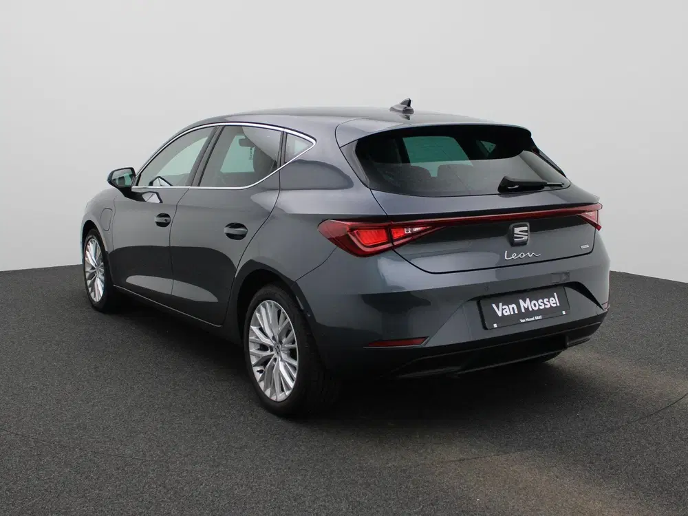 SEAT Leon 1.4 TSI eHybrid PHEV FR Business Intense uit 2021, foto 2