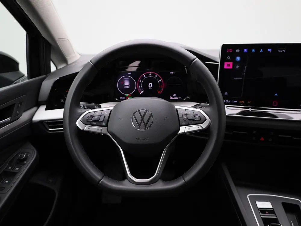 Volkswagen Golf 1.5 eHybrid Life Edition Origineel Nederland uit 2025, foto 7
