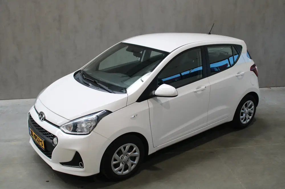Hyundai I10 1.0i Comfort Cruise Controle Prijs is Rijklaar i uit 2019, foto 3