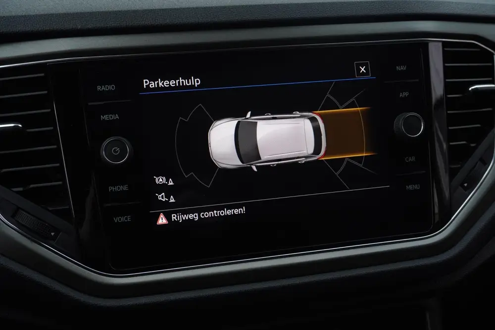 Volkswagen T-Roc 1.0 TSI Style Business | Navigatie | PDC | uit 2021, foto 14