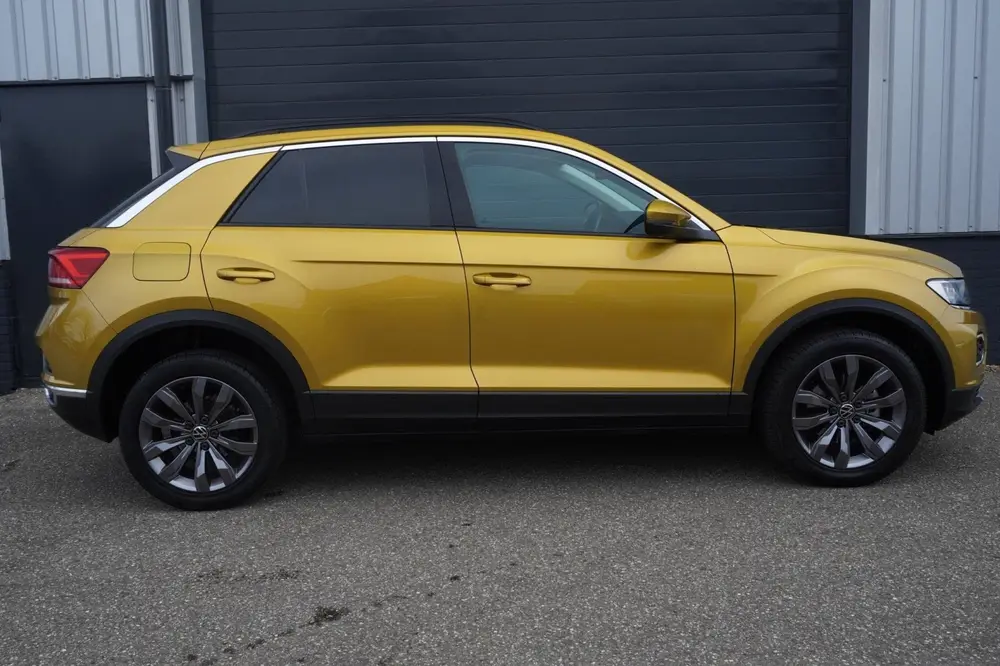 Volkswagen T-Roc 1.0 TSI Style Business | Navigatie | PDC | uit 2021, foto 16