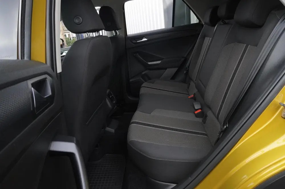 Volkswagen T-Roc 1.0 TSI Style Business | Navigatie | PDC | uit 2021, foto 6