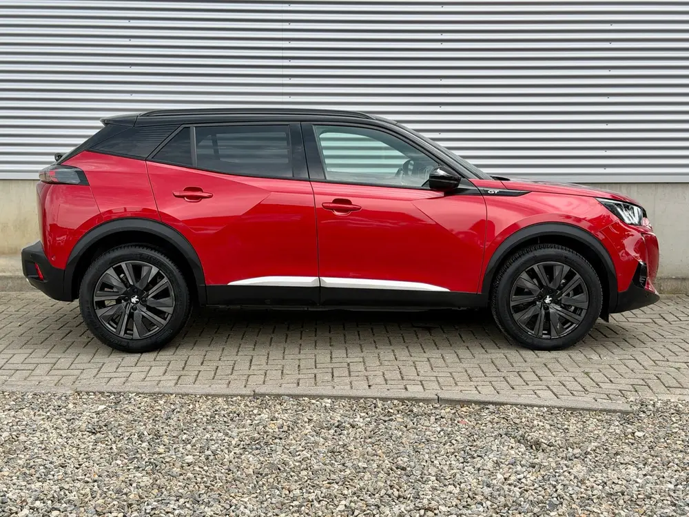 Peugeot 2008 1.2 156pk GT automaat [ Slechts 16388 km ] uit 2020, foto 5