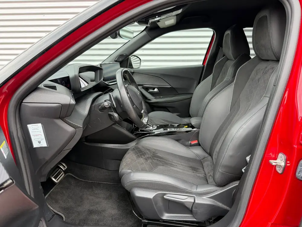 Peugeot 2008 1.2 156pk GT automaat [ Slechts 16388 km ] uit 2020, foto 7