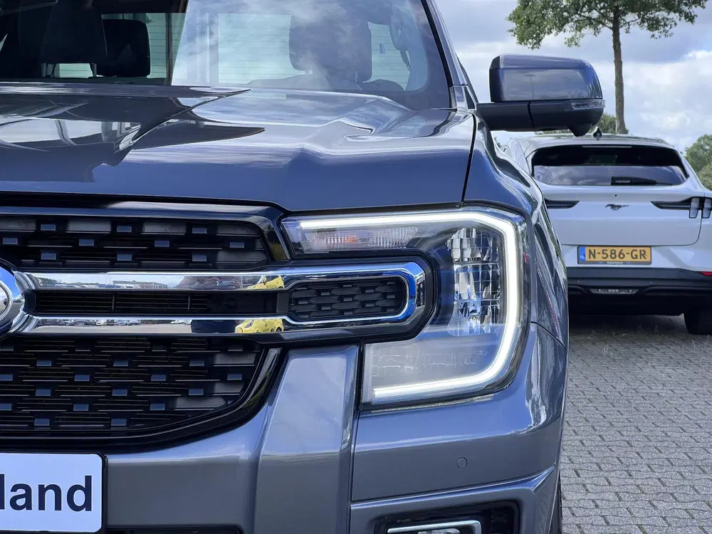 Ford Ranger 2.0 Super Cab EcoBlue Limited Automaat 205 uit 2023, foto 3