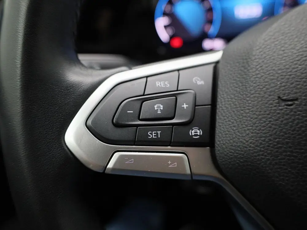 Volkswagen Golf 1.0 TSI Life | Navigatie | Apple Carplay / A uit 2022, foto 18