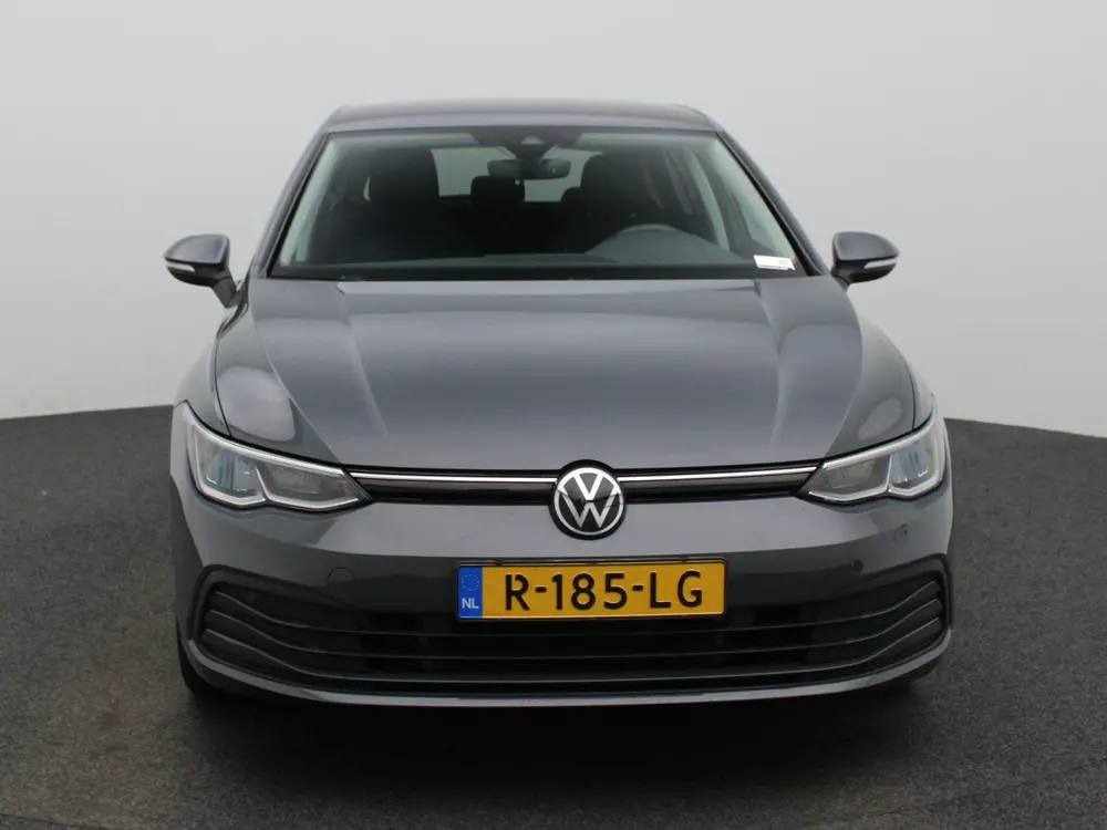 Volkswagen Golf 1.0 TSI Life | Navigatie | Apple Carplay / A uit 2022, foto 3