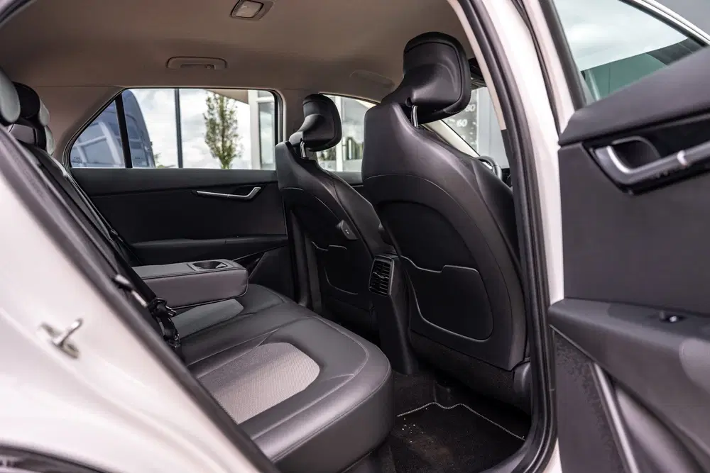 Kia Niro 1.6 GDi Hybrid DynamicLine uit 2022, foto 18