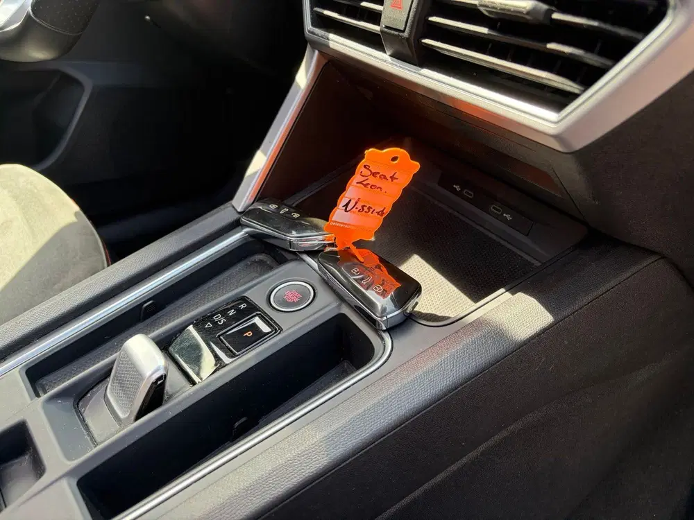 SEAT Leon 1.5 eTSI FR Launch Edition uit 2021, foto 15