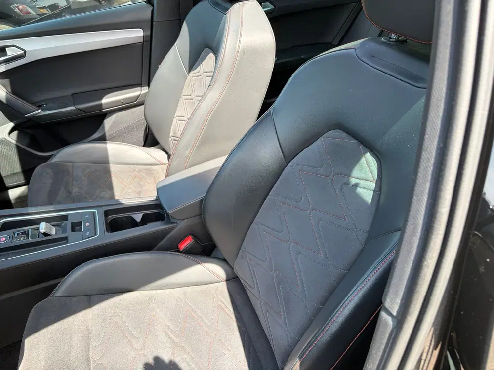 SEAT Leon 1.5 eTSI FR Launch Edition uit 2021, foto 16