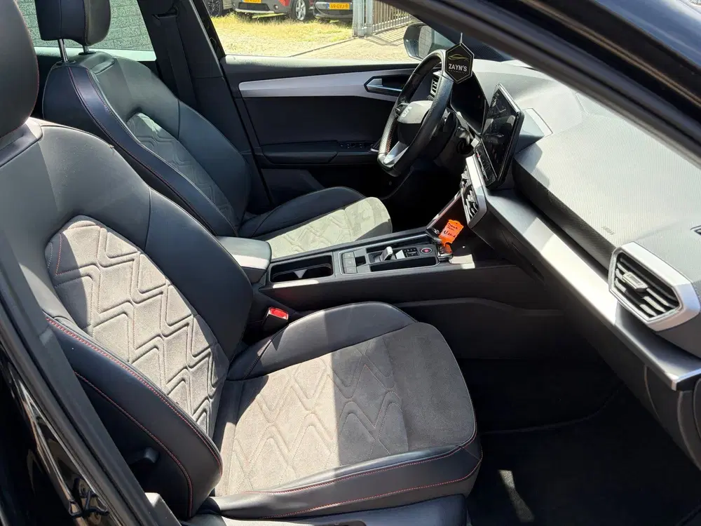 SEAT Leon 1.5 eTSI FR Launch Edition uit 2021, foto 17