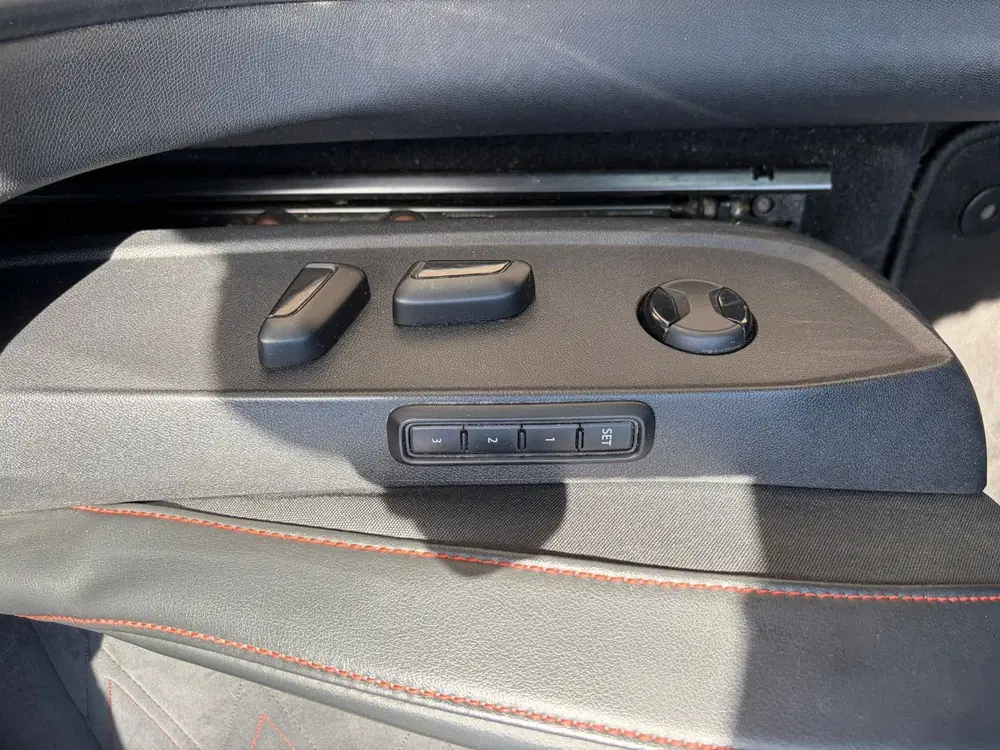 SEAT Leon 1.5 eTSI FR Launch Edition uit 2021, foto 18