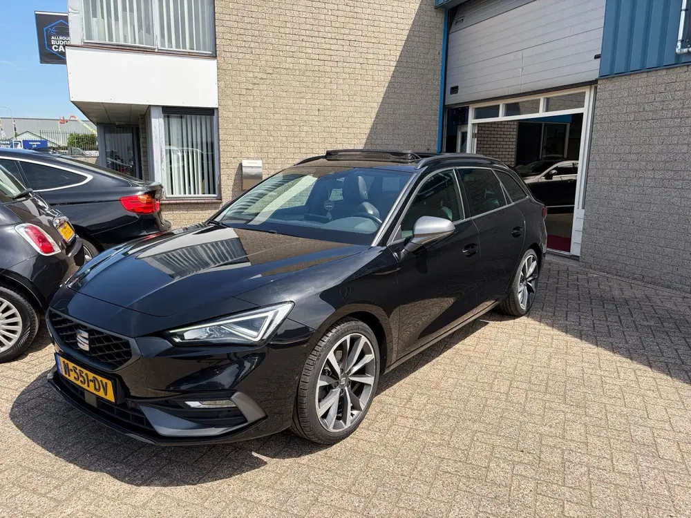 SEAT Leon 1.5 eTSI FR Launch Edition uit 2021, foto 3