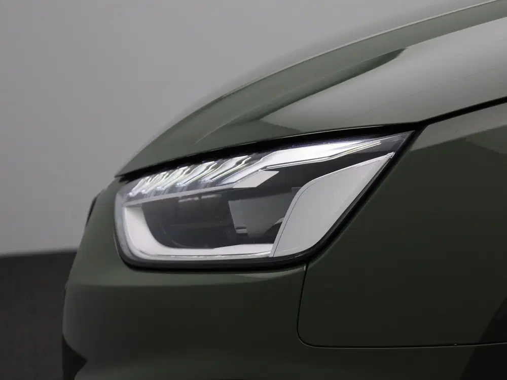 Audi A4 2.0 40 TFSI S edition Competition uit 2024, foto 17