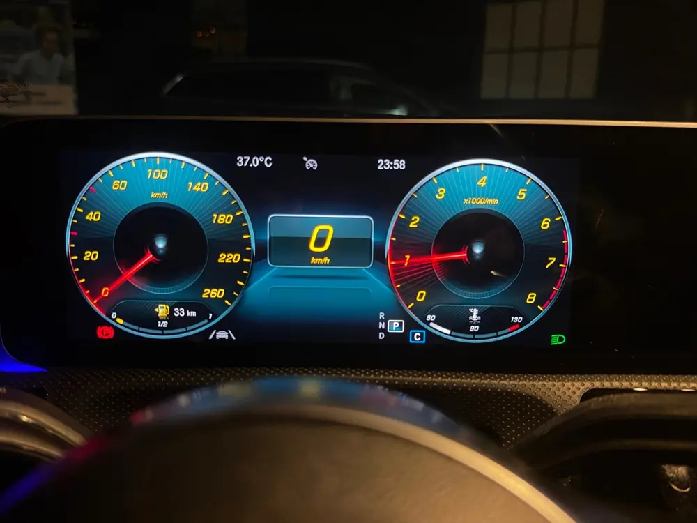 Mercedes-Benz A-Klasse 200 Premium Plus AMG|PANO|Sfeer|CAM|D uit 2019, foto 17