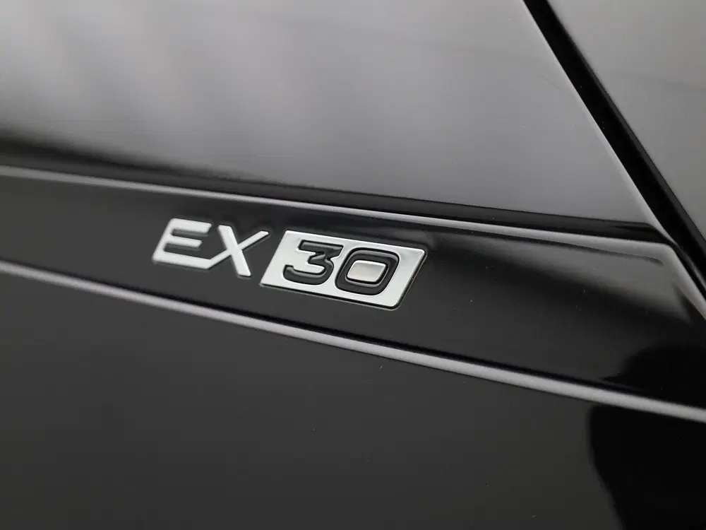 Volvo EX30 Single Motor Extended Range Core uit 2024, foto 14