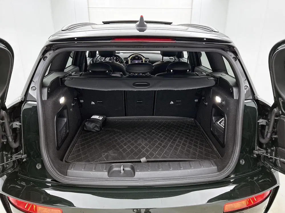 Mini Clubman 2.0 JCW ALL4 John Cooper Works uit 2021, foto 16