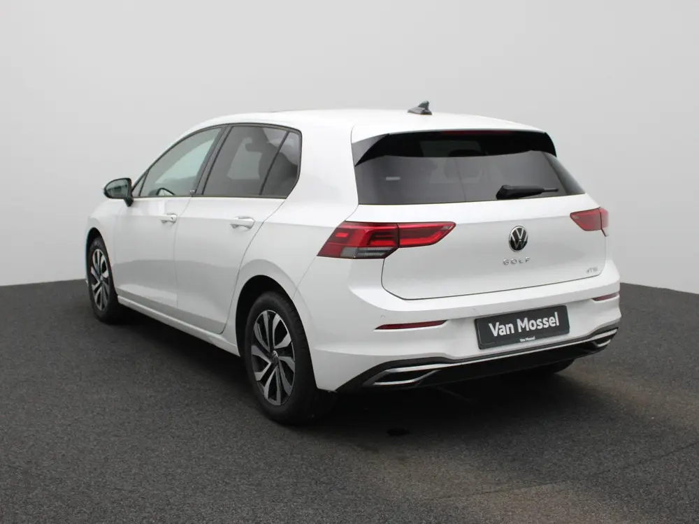 Volkswagen Golf 1.0 eTSI Life | Automaat | Panorama dak | Vi uit 2022, foto 4