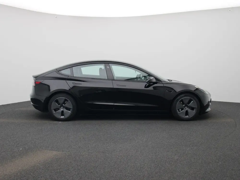 Tesla Model 3 Standard RWD Plus 60 kWh uit 2021, foto 8