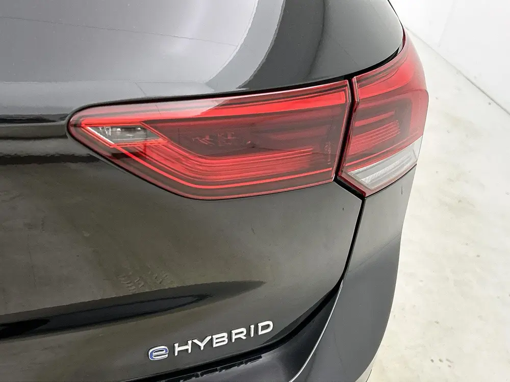 Volkswagen Golf 1.4 eHybrid Style | Lage KM Stand! | Navigat uit 2023, foto 16