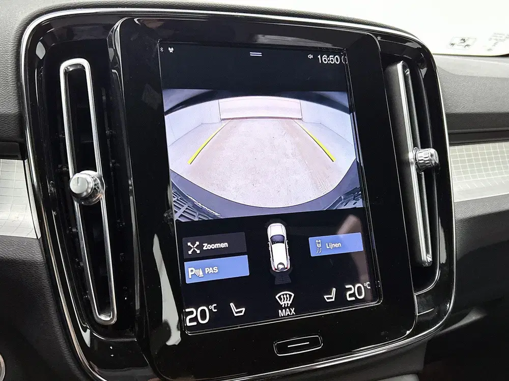 Volvo XC40 1.5 T4 Plug-in hybrid Plus Bright uit 2022, foto 13
