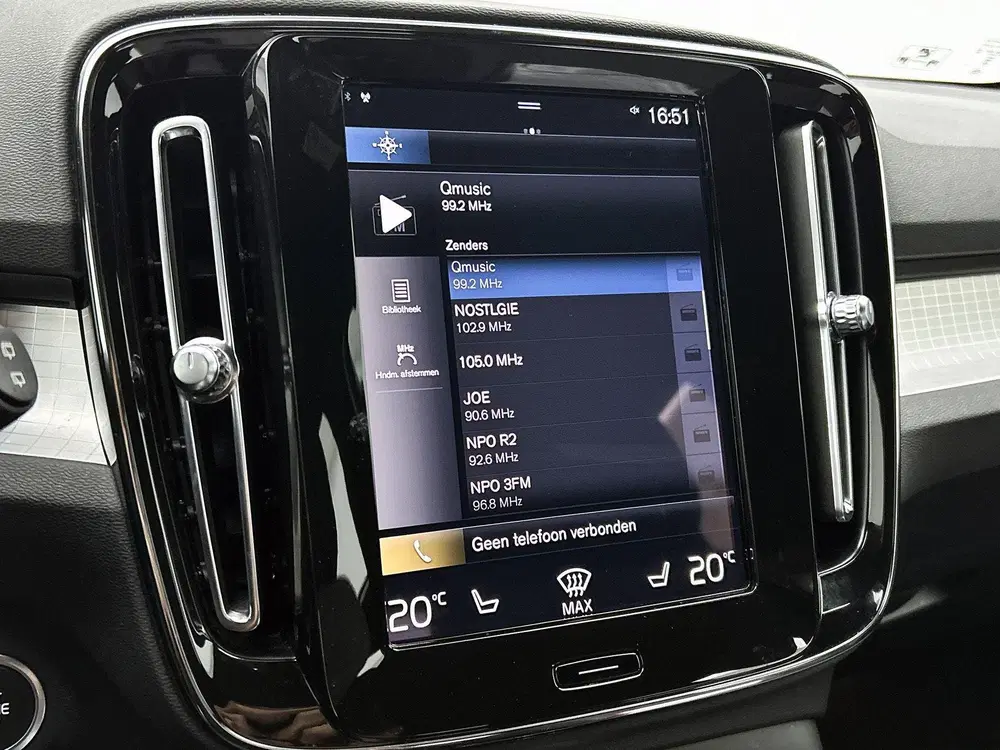 Volvo XC40 1.5 T4 Plug-in hybrid Plus Bright uit 2022, foto 9
