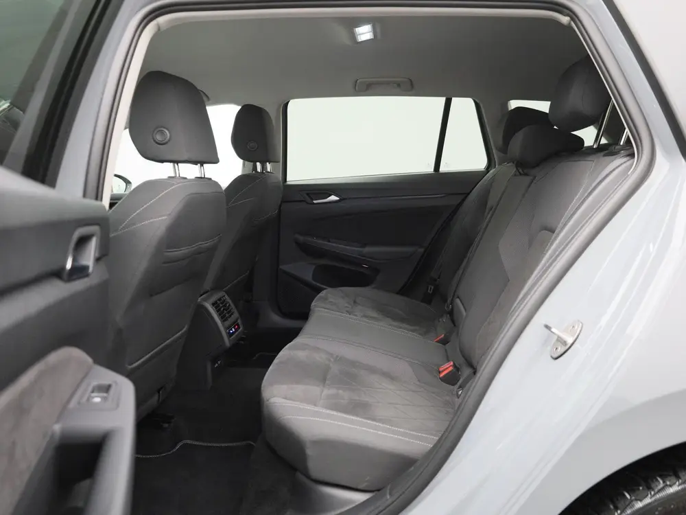 Volkswagen Golf Variant 1.5 eTSI Style Automaat | Apple CarP uit 2023, foto 13