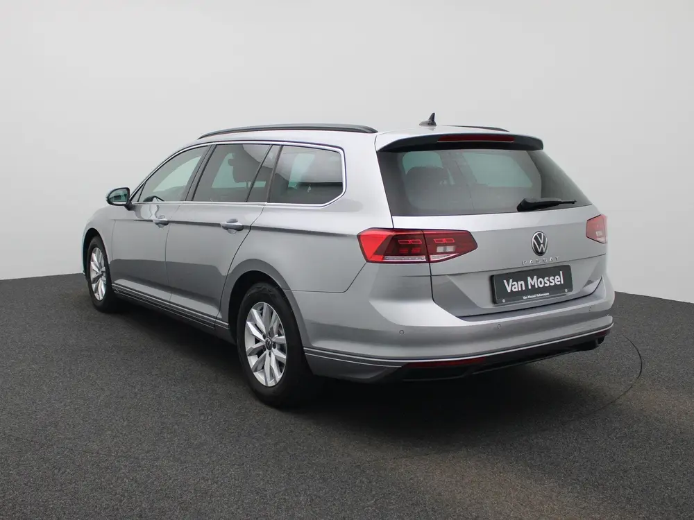 Volkswagen Passat Variant 1.5 TSI Business | Automaat | LMV uit 2023, foto 4