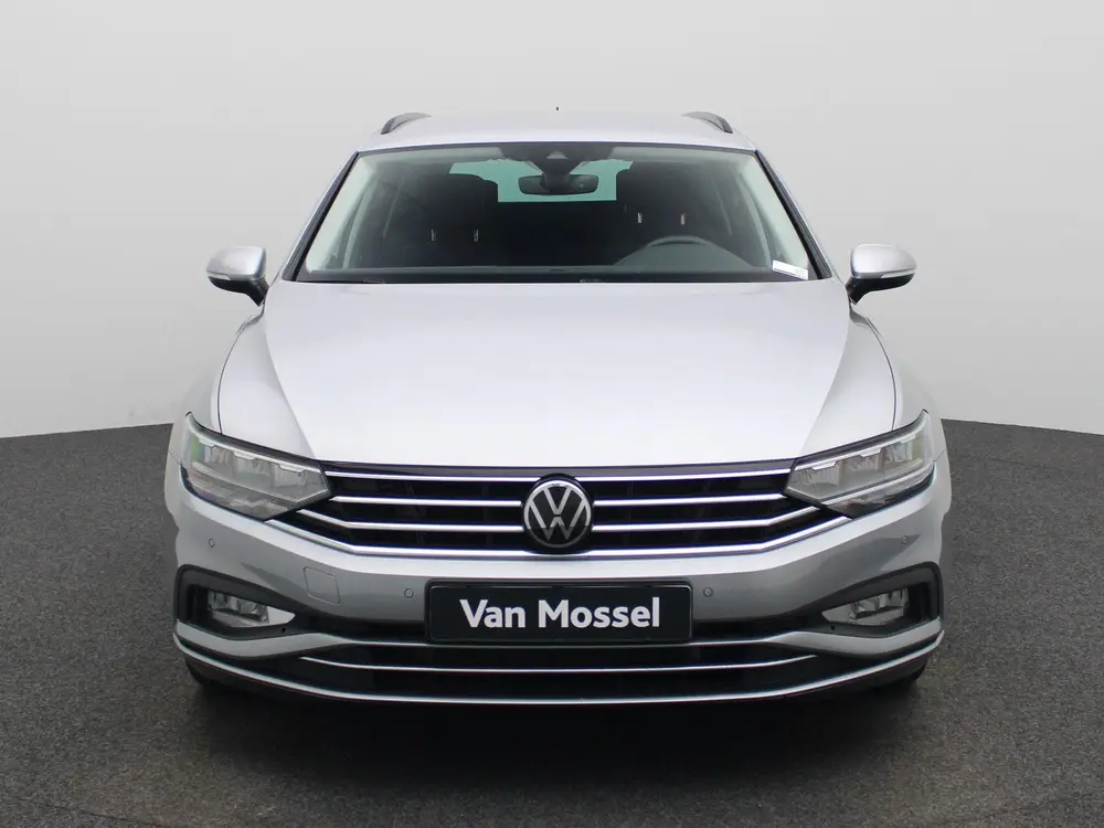 Volkswagen Passat Variant 1.5 TSI Business | Automaat | LMV uit 2023, foto 5