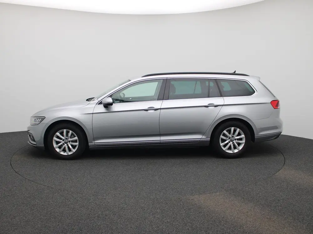 Volkswagen Passat Variant 1.5 TSI Business | Automaat | LMV uit 2023, foto 6