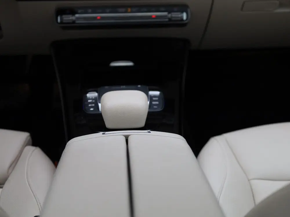 Mercedes-Benz CLA 200 Business Solutio uit 2022, foto 11
