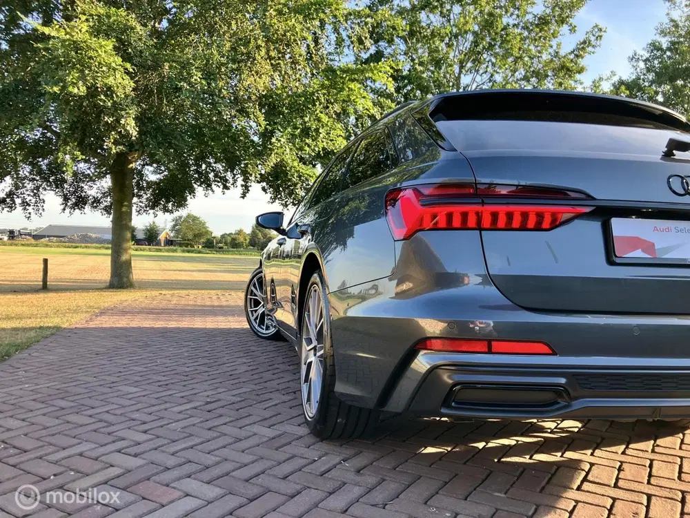 Audi A6 55 TFSI-e Competition Quattro HD-Matrix B& uit 2023, foto 12