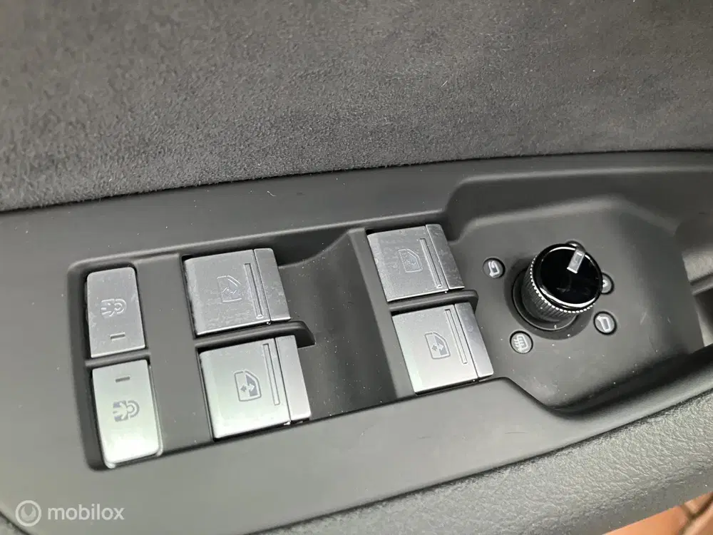 Audi A6 55 TFSI-e Competition Quattro HD-Matrix B& uit 2023, foto 17